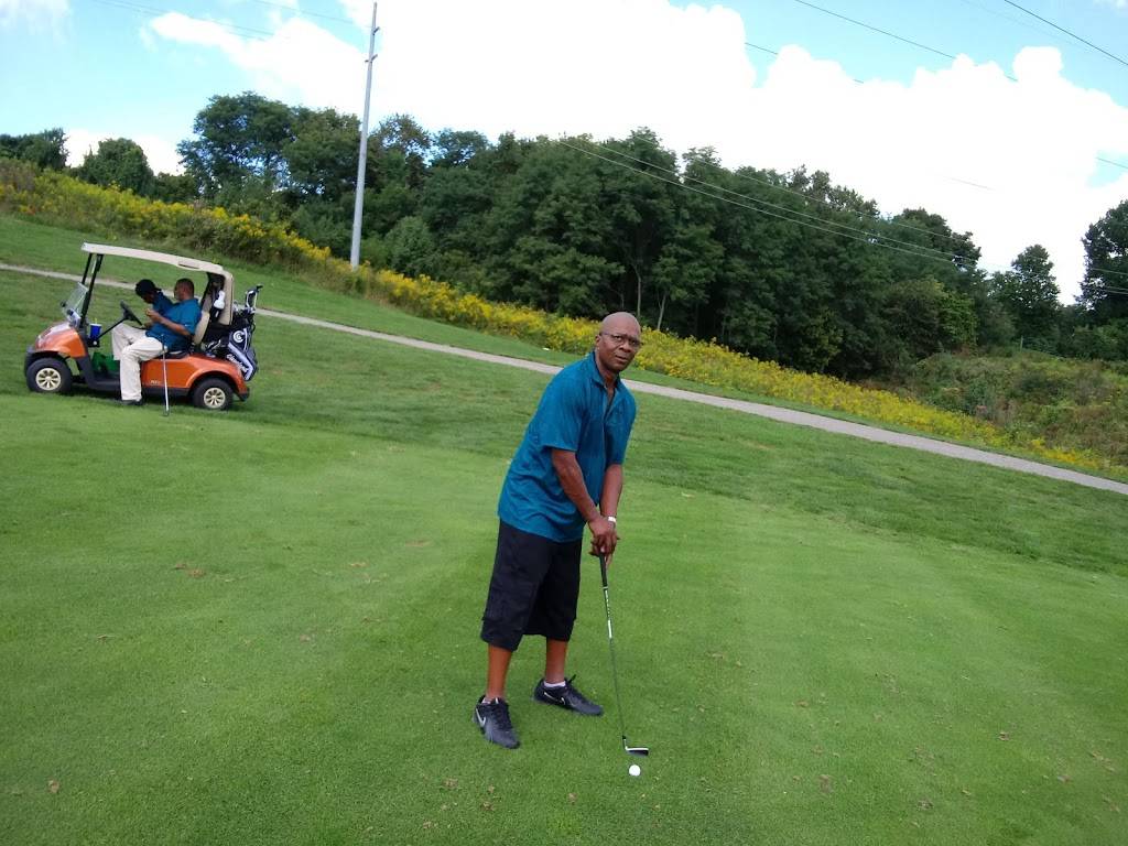 The Oak Leaf at Aston Oaks | restaurant | 1 Aston Oaks Dr, North Bend, OH 45052, USA | 5134670070 OR +1 513-467-0070