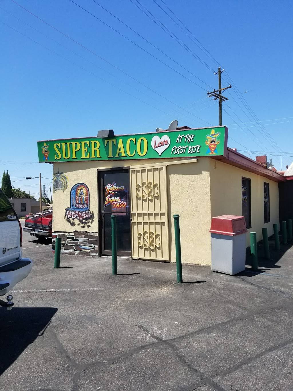 Super Taco | restaurant | 93305, 1300 E Truxtun Ave, Bakersfield, CA 93305, USA | 6613221146 OR +1 661-322-1146