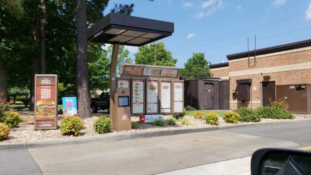 Wendys | restaurant | 301 Floyd Thompson Blvd, Hampton, VA 23666, USA | 7578656841 OR +1 757-865-6841