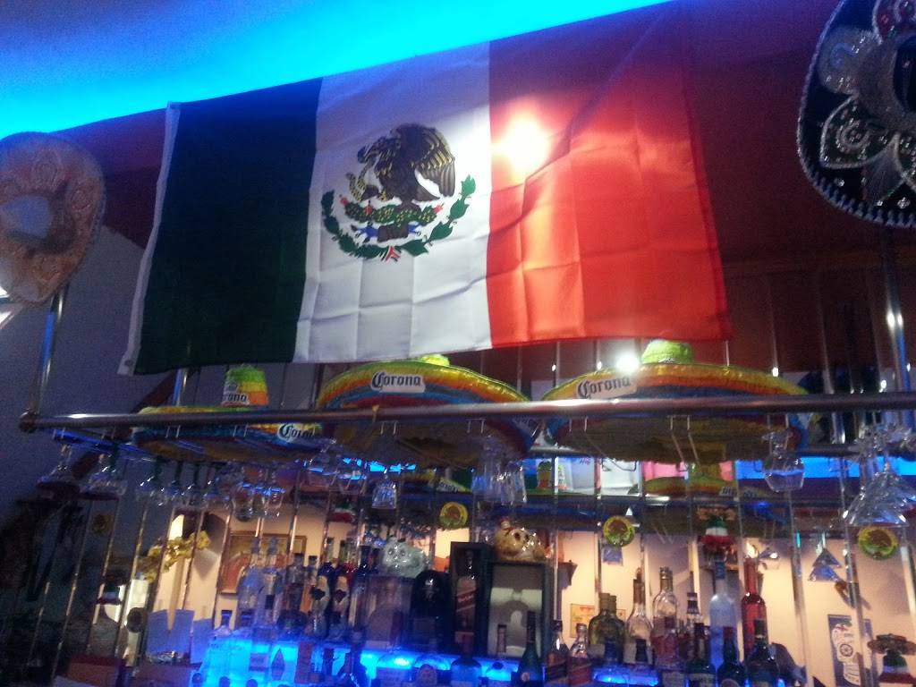 Los Tres Potrillos | restaurant | 82-11 Roosevelt Ave, Jackson Heights, NY 11372, USA | 7188031400 OR +1 718-803-1400