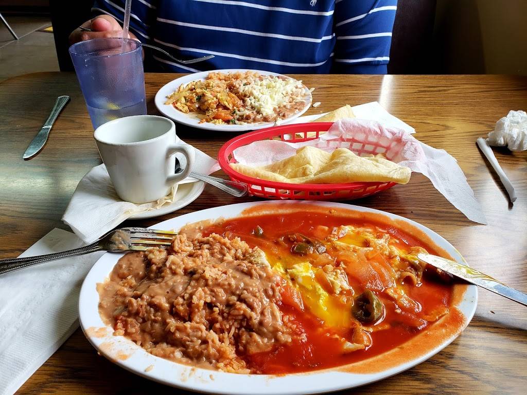 La Abeja Restaurant | restaurant | 3700 N Figueroa St, Los Angeles, CA 90065, USA | 3232210474 OR +1 323-221-0474