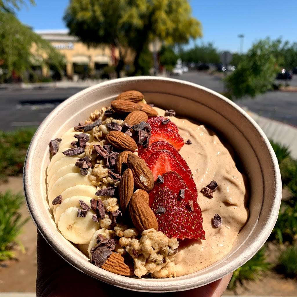 Robeks Fresh Juices & Smoothies | meal takeaway | 39341 10th St W, Palmdale, CA 93551, USA | 8187324974 OR +1 818-732-4974