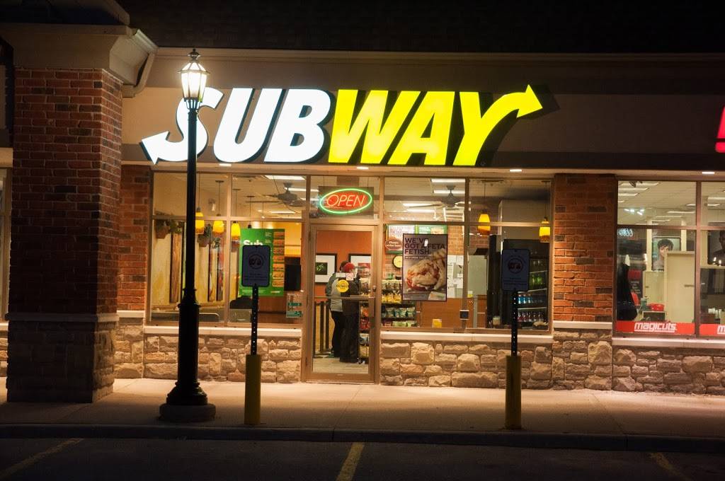 Subway | restaurant | 5 Clair Rd West Clairfield Commons, Unit # B01007A, Guelph, ON N1L 0A6, Canada | 5198271465 OR +1 519-827-1465