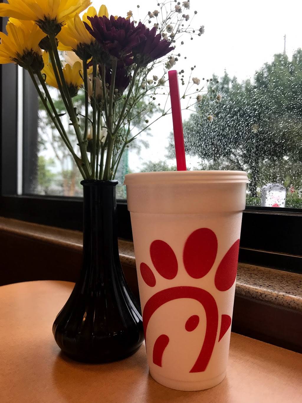 Chick-fil-A | restaurant | 1024 Johnnie Dodds Blvd, Mt Pleasant, SC 29464, USA | 8438816811 OR +1 843-881-6811