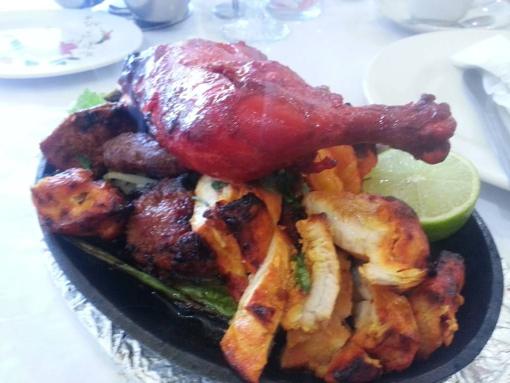 Himshikar Restaurant | restaurant | 6031 N Cicero Ave, Chicago, IL 60646, USA | 7734812003 OR +1 773-481-2003