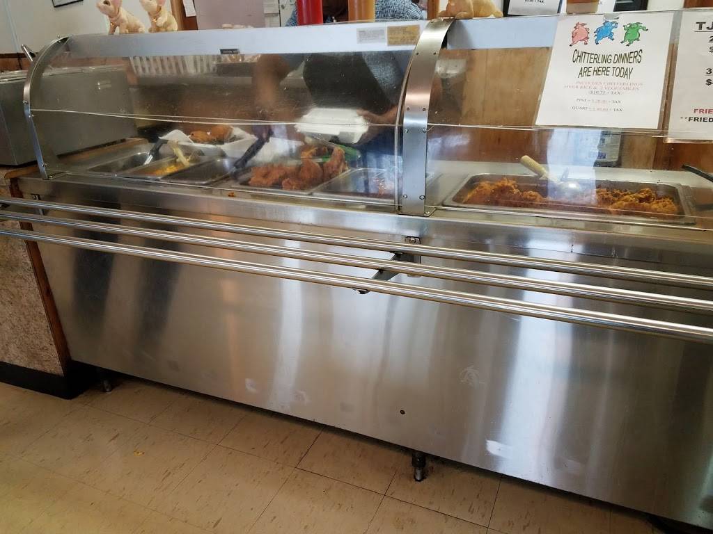 Big Ts Bar-B-Que | restaurant | 7535 Garners Ferry Rd, Columbia, SC 29209, USA | 8037767132 OR +1 803-776-7132