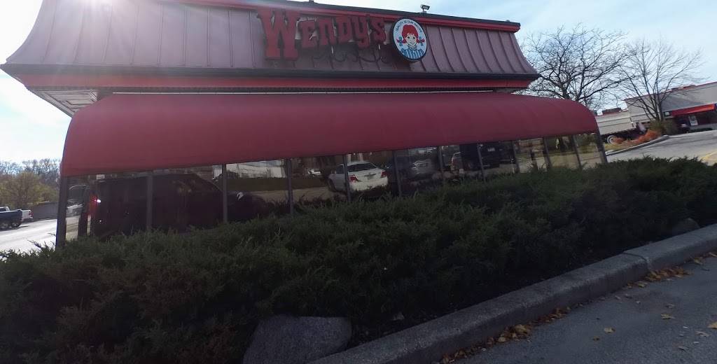 Wendys | restaurant | 11201 W Silver Spring Dr, Milwaukee, WI 53225, USA | 4144619809 OR +1 414-461-9809