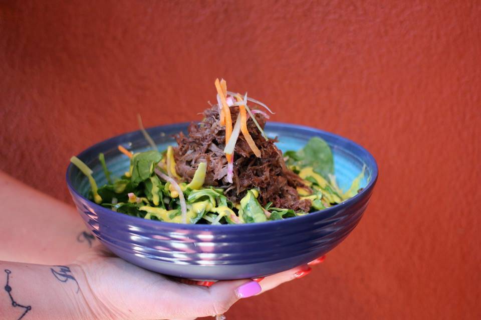 Le Rideau Rouge | restaurant | 1147 Avenue Cartier, Québec, QC G1R 2S6, Canada | 4189776843 OR +1 418-977-6843