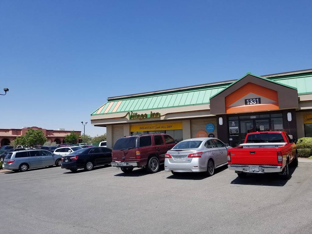 Village Inn | bakery | 1331 N Zaragoza Rd, El Paso, TX 79936, USA | 9155905058 OR +1 915-590-5058