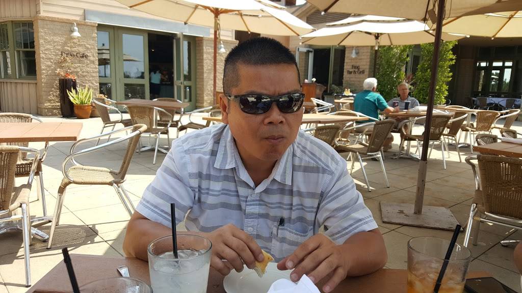 Frog Bar & Grill | restaurant | 404 Glen Annie Rd, Goleta, CA 93117, USA | 8059680664 OR +1 805-968-0664