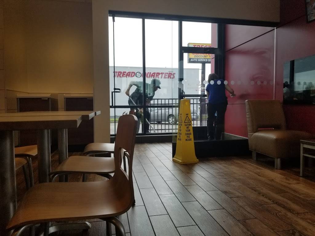 Wendys | restaurant | 5113 W Mercury Blvd, Newport News, VA 23605, USA | 7578263750 OR +1 757-826-3750