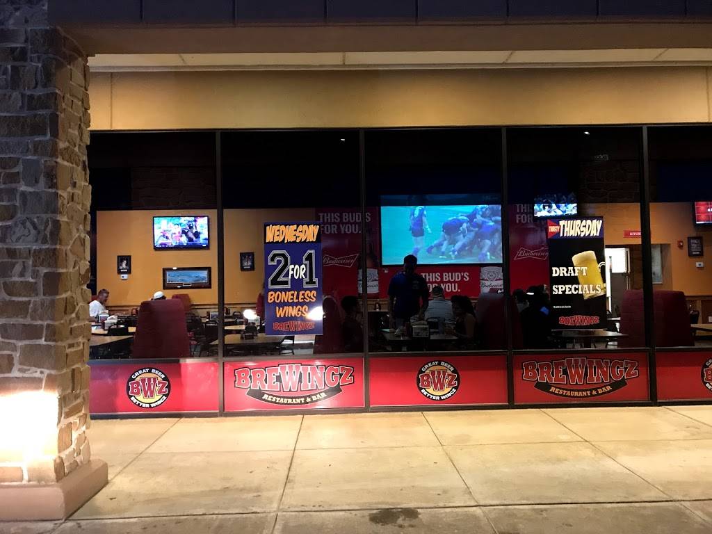BreWingZ Restaurant and Bar | restaurant | 8490 S Sam Houston Pkwy E, Houston, TX 77075, USA | 7139875410 OR +1 713-987-5410
