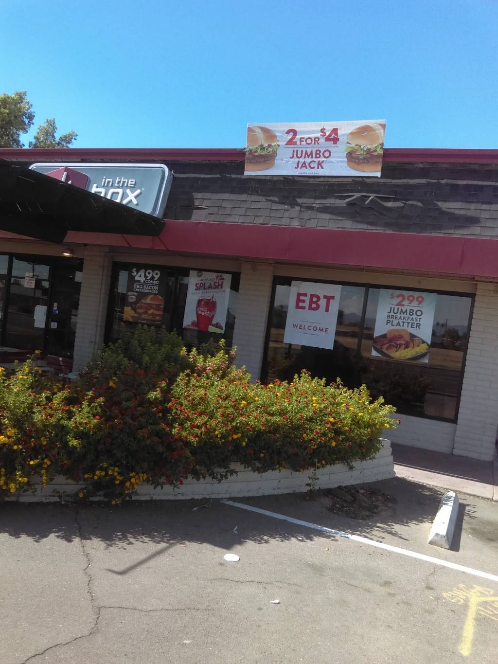 Jack in the Box | restaurant | 7510 W Indian School Rd, Phoenix, AZ 85033, USA | 6238493022 OR +1 623-849-3022
