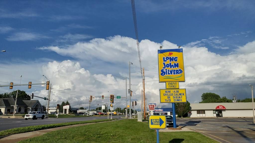 Long John Silvers | restaurant | 1703 W Morton Ave, Jacksonville, IL 62650, USA | 2172432532 OR +1 217-243-2532