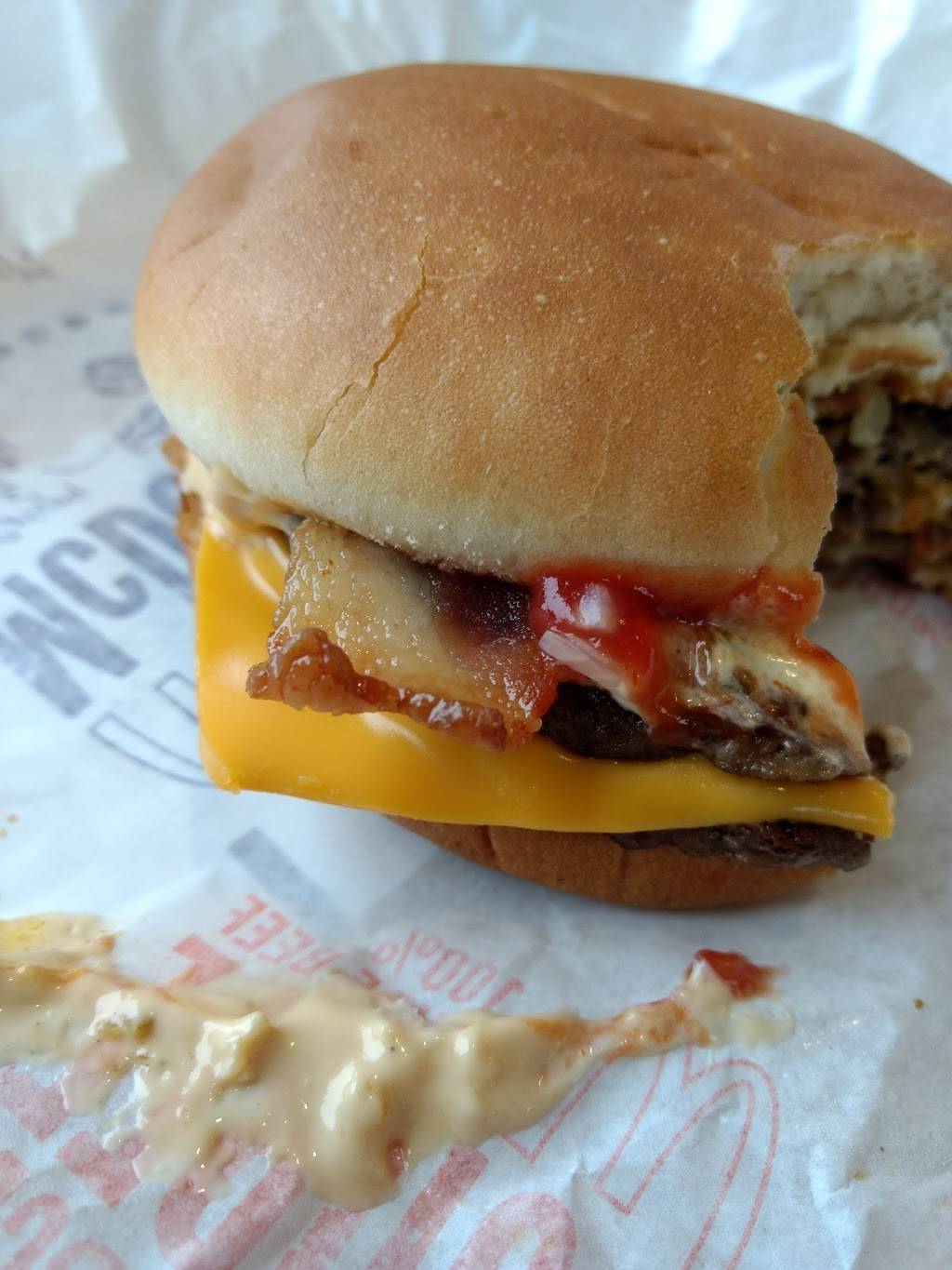 McDonalds | cafe | 121 W Glebe Rd, Alexandria, VA 22305, USA | 7035494429 OR +1 703-549-4429