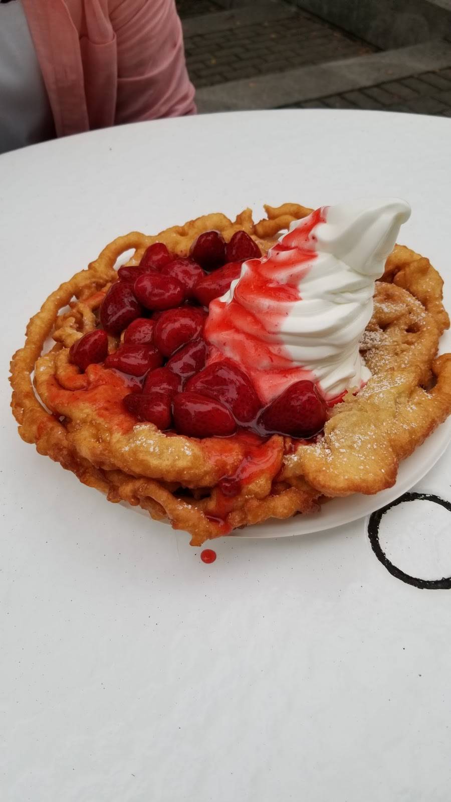 Alphorn Funnel Cakes | restaurant | 1 Canadas Wonderland Drive, Maple, ON L6A 1S6, Canada | 9058327000 OR +1 905-832-7000