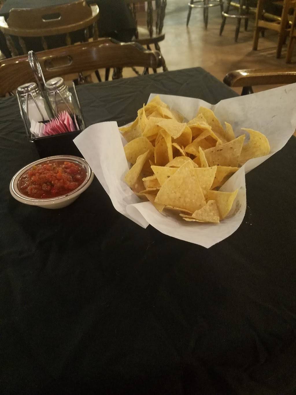 Double C Diner | restaurant | 612 U.S. Rte 66, Moriarty, NM 87035, USA | 5058329265 OR +1 505-832-9265