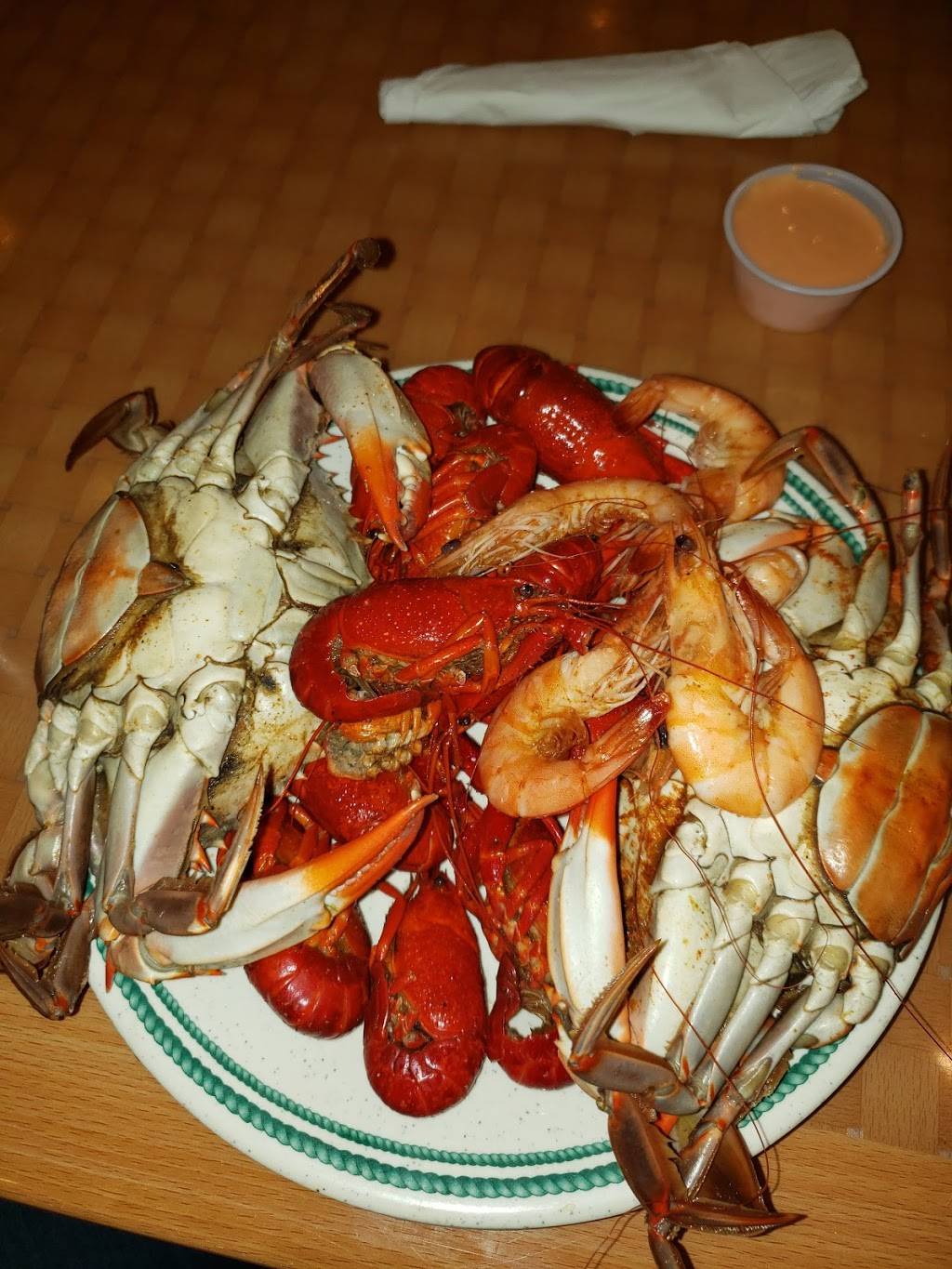 Lins Chinese Buffet | restaurant | 404 N Canal Blvd I, Thibodaux, LA 70301, USA | 9854471688 OR +1 985-447-1688