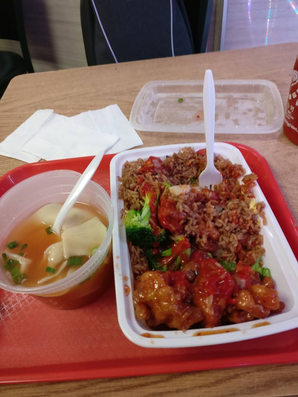 New Woks Kitchen | meal takeaway | 60-06 Kissena Blvd, Flushing, NY 11355, USA | 7183211111 OR +1 718-321-1111