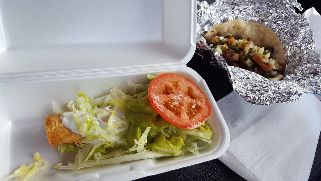 Q-Tortas | restaurant | 220 S Bradford Ave, Placentia, CA 92870, USA | 7149933270 OR +1 714-993-3270