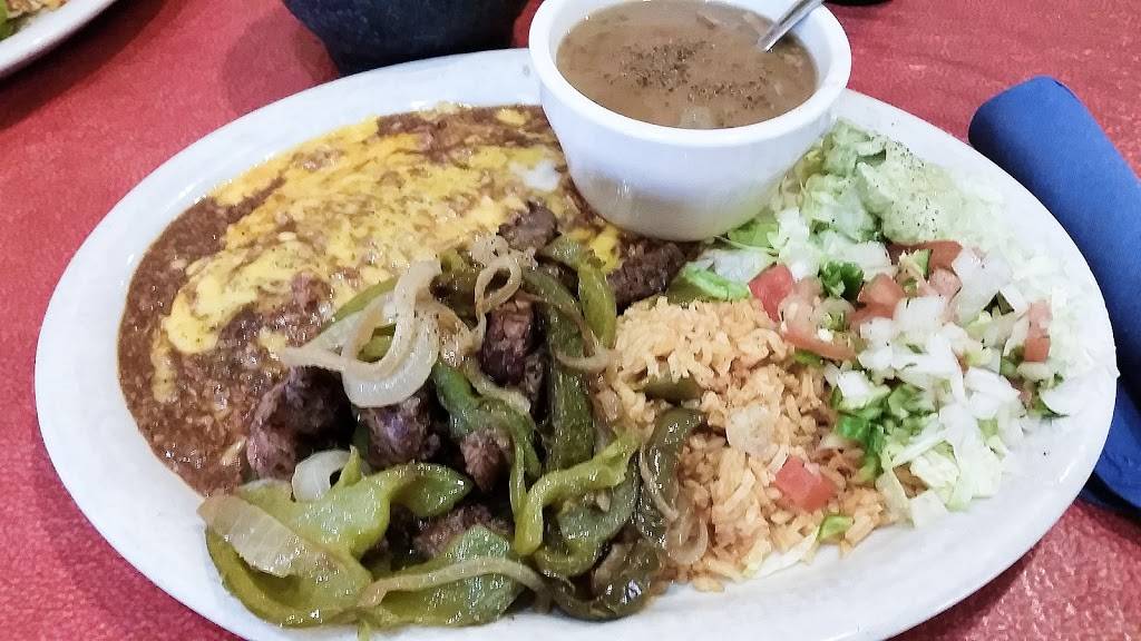 Casa Sol | restaurant | 921 TX-123, Seguin, TX 78155, USA | 8303793330 OR +1 830-379-3330