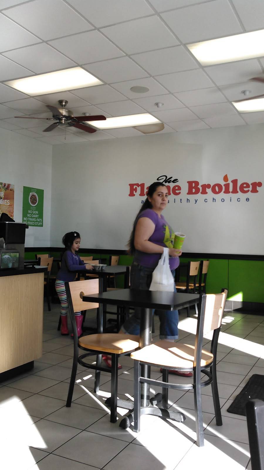 The Flame Broiler | restaurant | 82170 CA-111, Indio, CA 92201, USA | 7608632388 OR +1 760-863-2388
