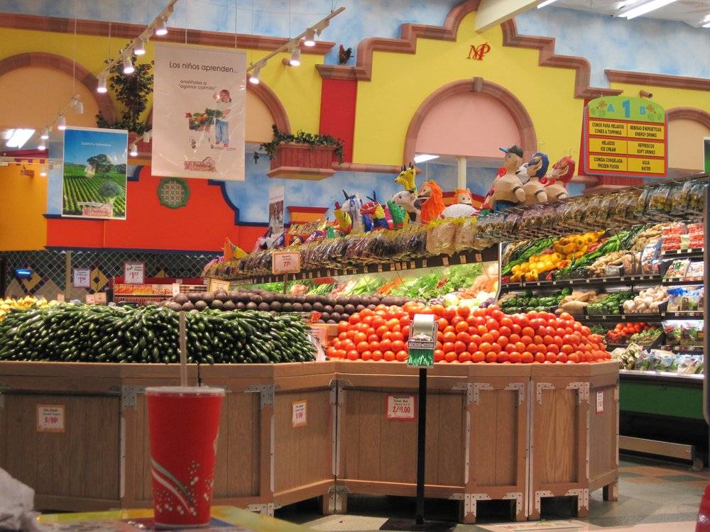 Cardenas Markets | bakery | 727 1st St, Gilroy, CA 95020, USA | 4084930113 OR +1 408-493-0113