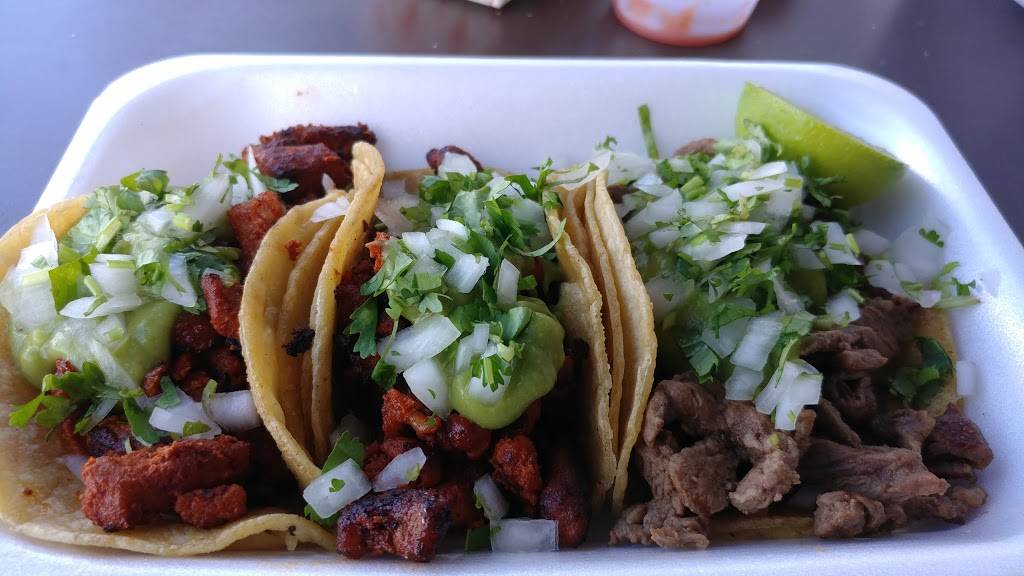 Yesenias Mexican Food | restaurant | 12075 Carmel Mountain Rd, San Diego, CA 92128, USA | 8583858931 OR +1 858-385-8931