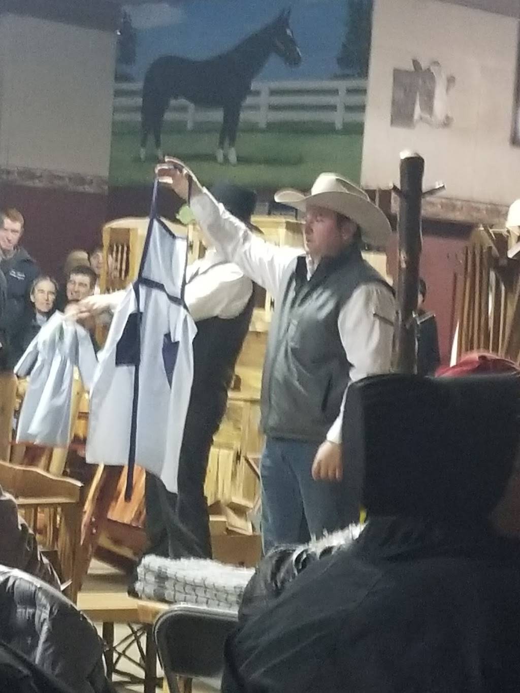 Horst stables | restaurant | N13653 County Rd M, Thorp, WI 54771, USA | 7156693136 OR +1 715-669-3136