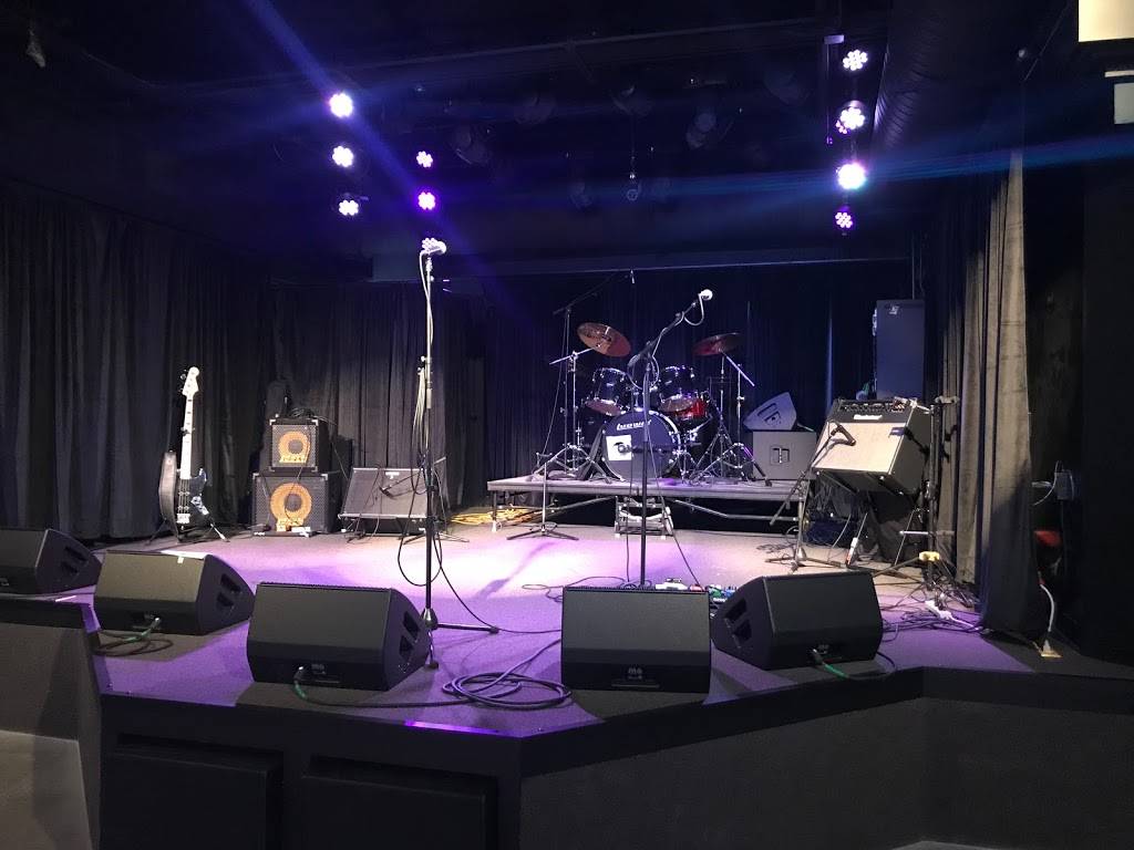 Aurora Borealis | restaurant | 16708 Aurora Ave N, Shoreline, WA 98133, USA | 2066295744 OR +1 206-629-5744