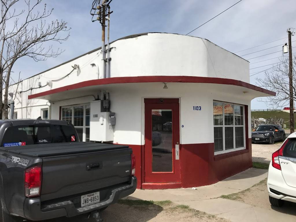 Carnitas Lonja | restaurant | 1107 Roosevelt Ave, San Antonio, TX 78210, USA | 2106123626 OR +1 210-612-3626