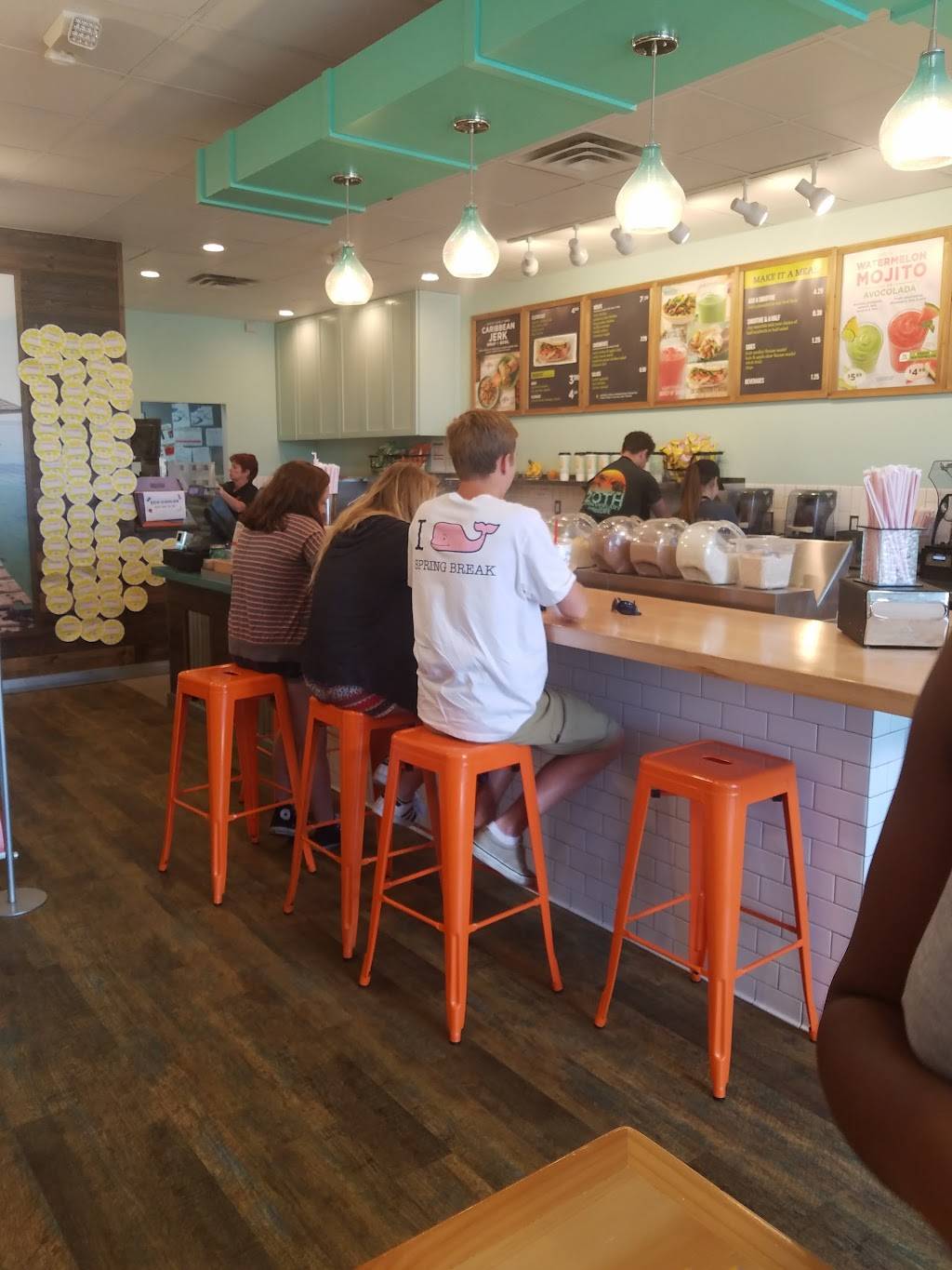 Tropical Smoothie Cafe | restaurant | 885 W Eisenhower Pkwy, Ann Arbor, MI 48103, USA | 7348822971 OR +1 734-882-2971