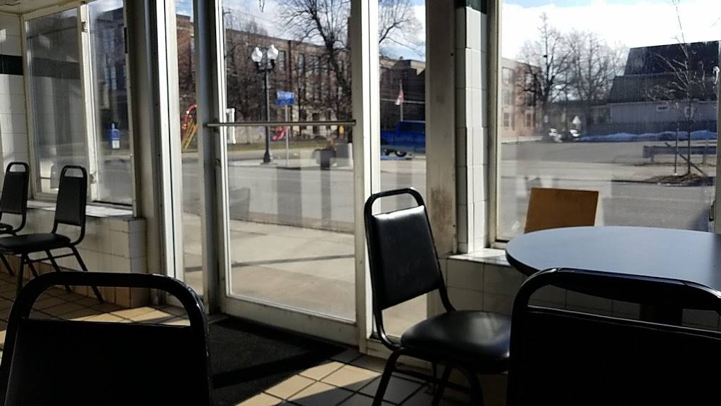 Carbones Pizzeria | restaurant | 1126 E Lovejoy St, Buffalo, NY 14206, USA | 7168975098 OR +1 716-897-5098