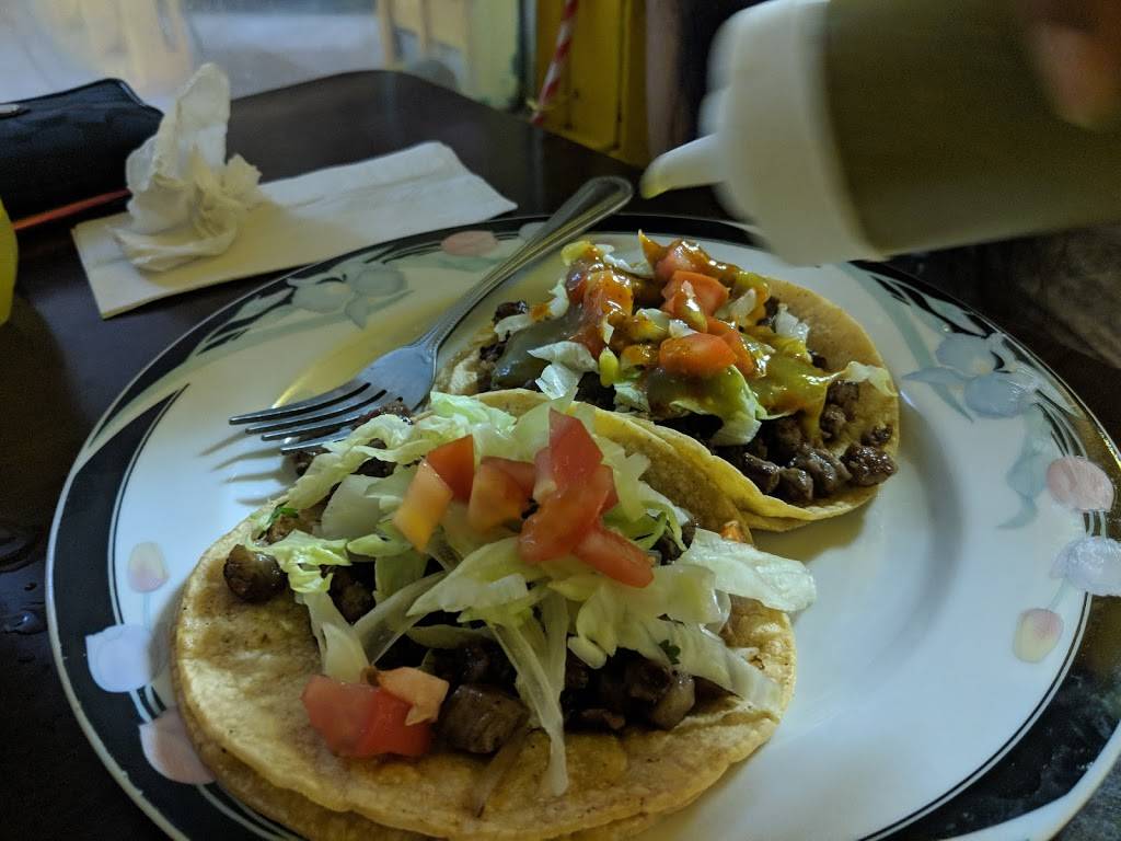 El Potosi | restaurant | 3710 N Elston Ave, Chicago, IL 60618, USA | 7734632517 OR +1 773-463-2517