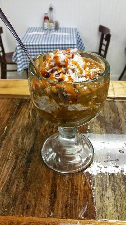 2 Js BBQ & Seafood | restaurant | 28510 Ocean Gateway, Salisbury, MD 21801, USA | 4103343511 OR +1 410-334-3511