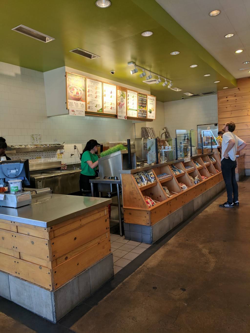 Jamba Juice Canoga Ave. | restaurant | 6441 Canoga Ave, Woodland Hills, CA 91367, USA | 8187124395 OR +1 818-712-4395