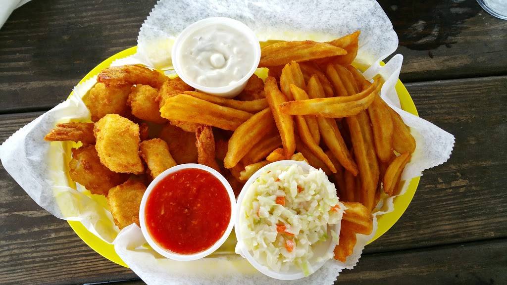 Johnson Creek Tavern | restaurant | 2141 Sea Island Pkwy, St Helena Island, SC 29920, USA | 8438384166 OR +1 843-838-4166