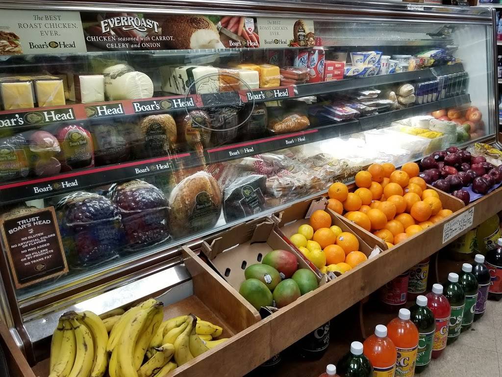 Kennedy Fried Chicken | restaurant | 2057, 229 Broad St, Staten Island, NY 10304, USA | 9178300071 OR +1 917-830-0071