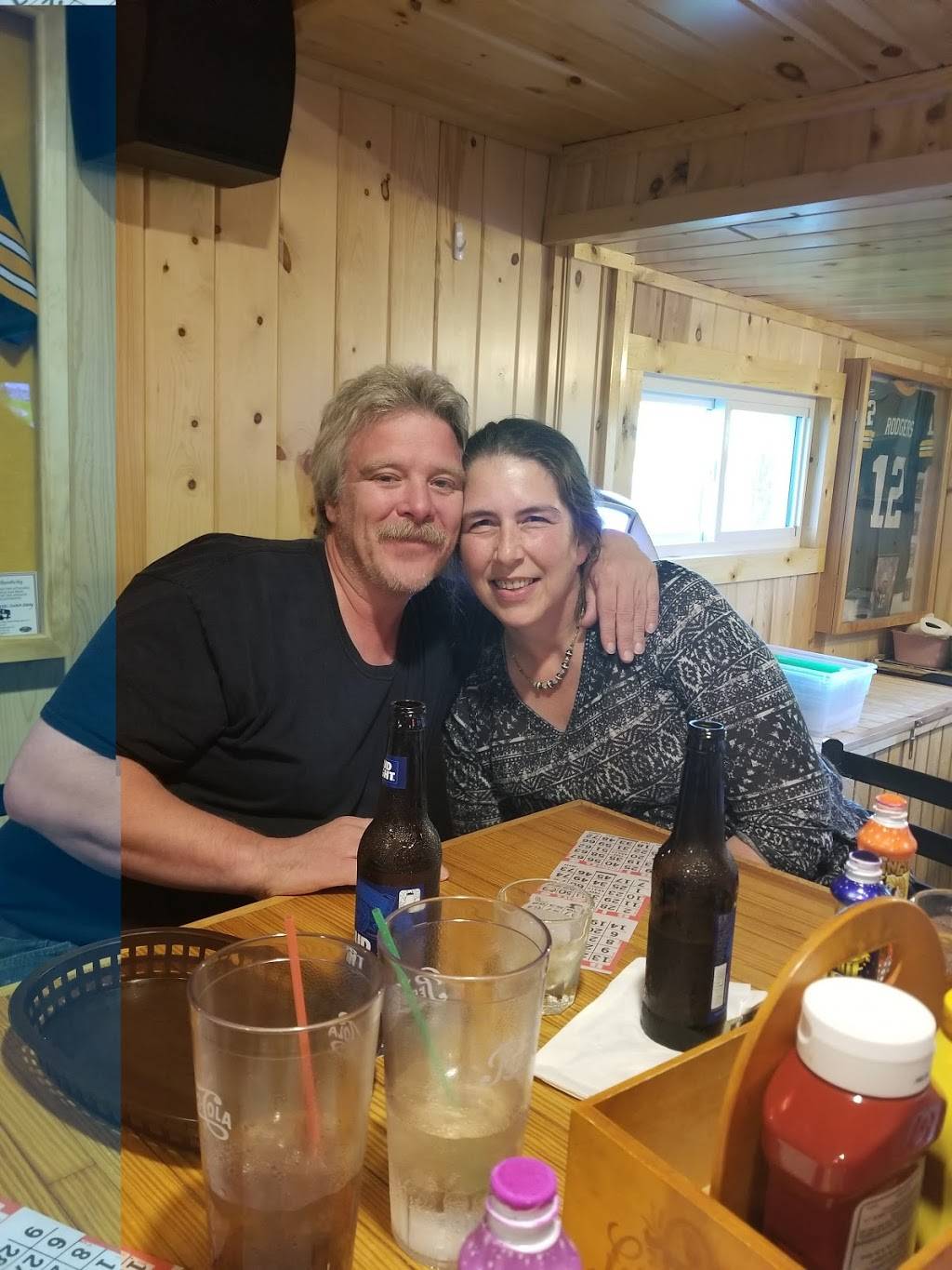 The Fall Inn Bar & Grill | restaurant | 4219 Kingston Rd, Duluth, MN 55803, USA | 2187242566 OR +1 218-724-2566