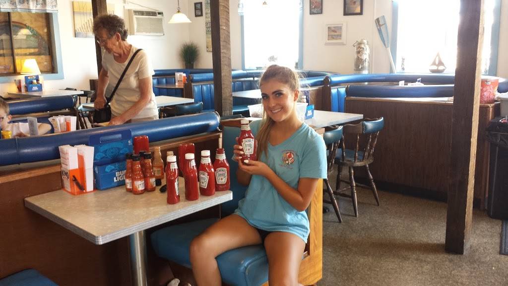 Farrs Famous Chicken | restaurant | 43 Ashworth Ave, Hampton, NH 03842, USA | 6039262030 OR +1 603-926-2030