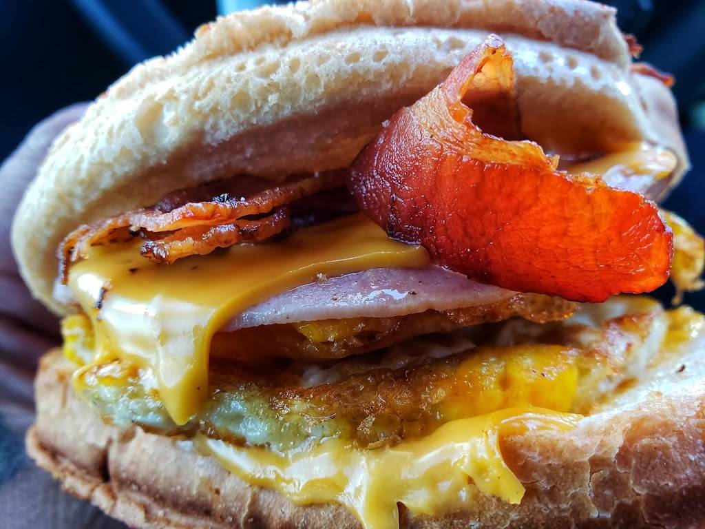 Jack in the Box | restaurant | 7161 W Craig Rd, Las Vegas, NV 89129, USA | 7023950851 OR +1 702-395-0851