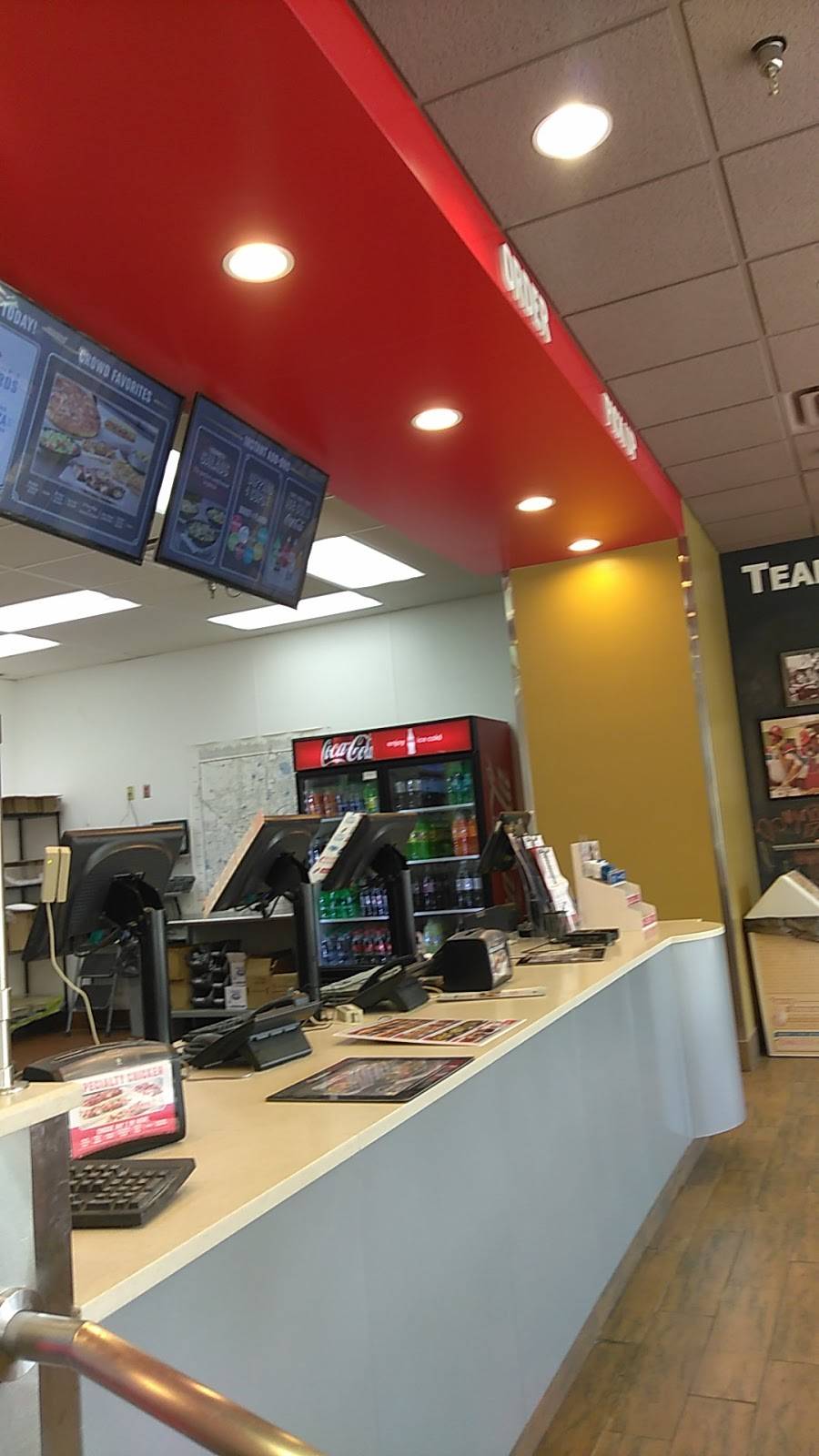 Dominos Pizza | meal delivery | 3900 Vinewood Ln N Ste 23, Plymouth, MN 55441, USA | 7635579999 OR +1 763-557-9999