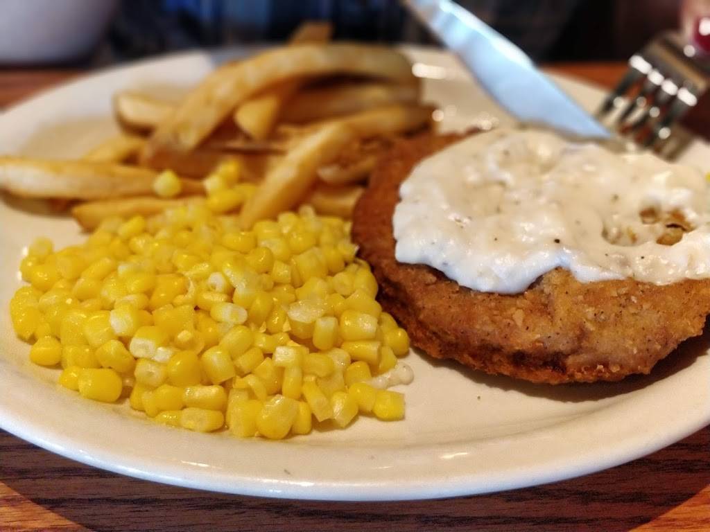 Cracker Barrel Old Country Store | restaurant | 152 Rowe Rd, Staunton, VA 24401, USA | 5408857550 OR +1 540-885-7550