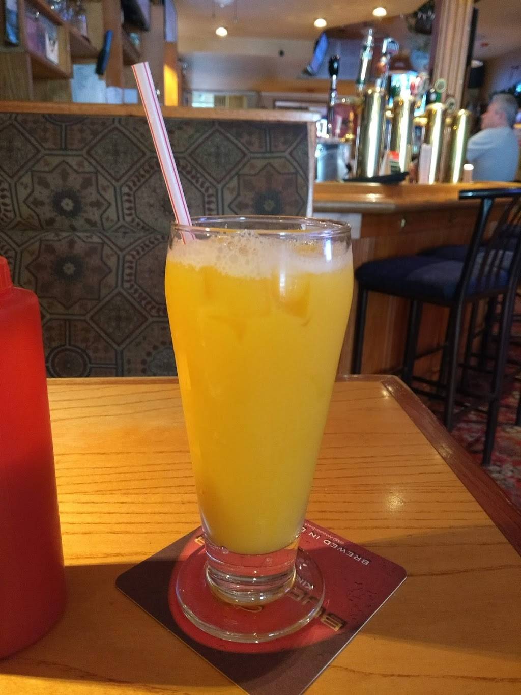 Fiddlers Dell Bar & Grill | restaurant | 781 Annette St, Toronto, ON M6S 2E4, Canada | 4167678882 OR +1 416-767-8882