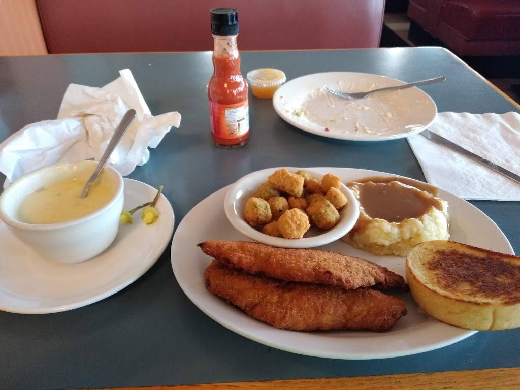 Peggys Country Kitchen | restaurant | 2100 S Ridgewood Ave, Edgewater, FL 32141, USA | 3864249333 OR +1 386-424-9333