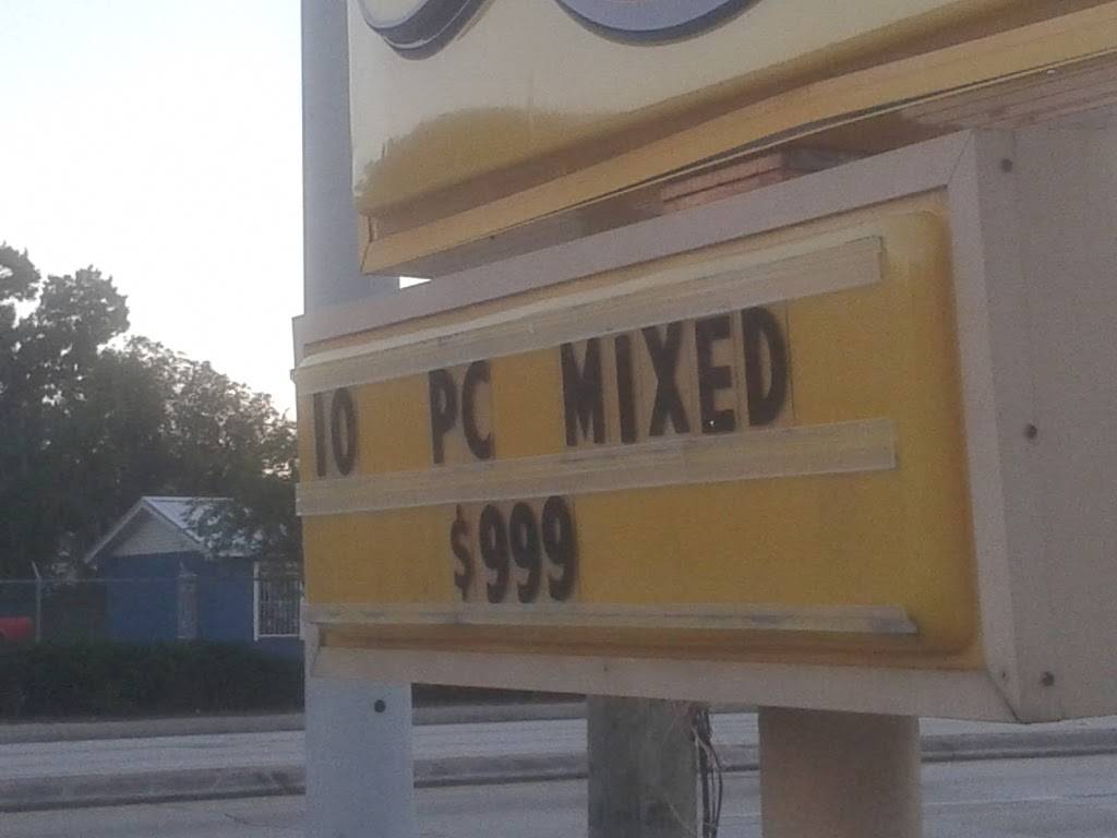 Churchs Chicken | restaurant | 215 W Memorial Blvd, Lakeland, FL 33801, USA | 8636874400 OR +1 863-687-4400