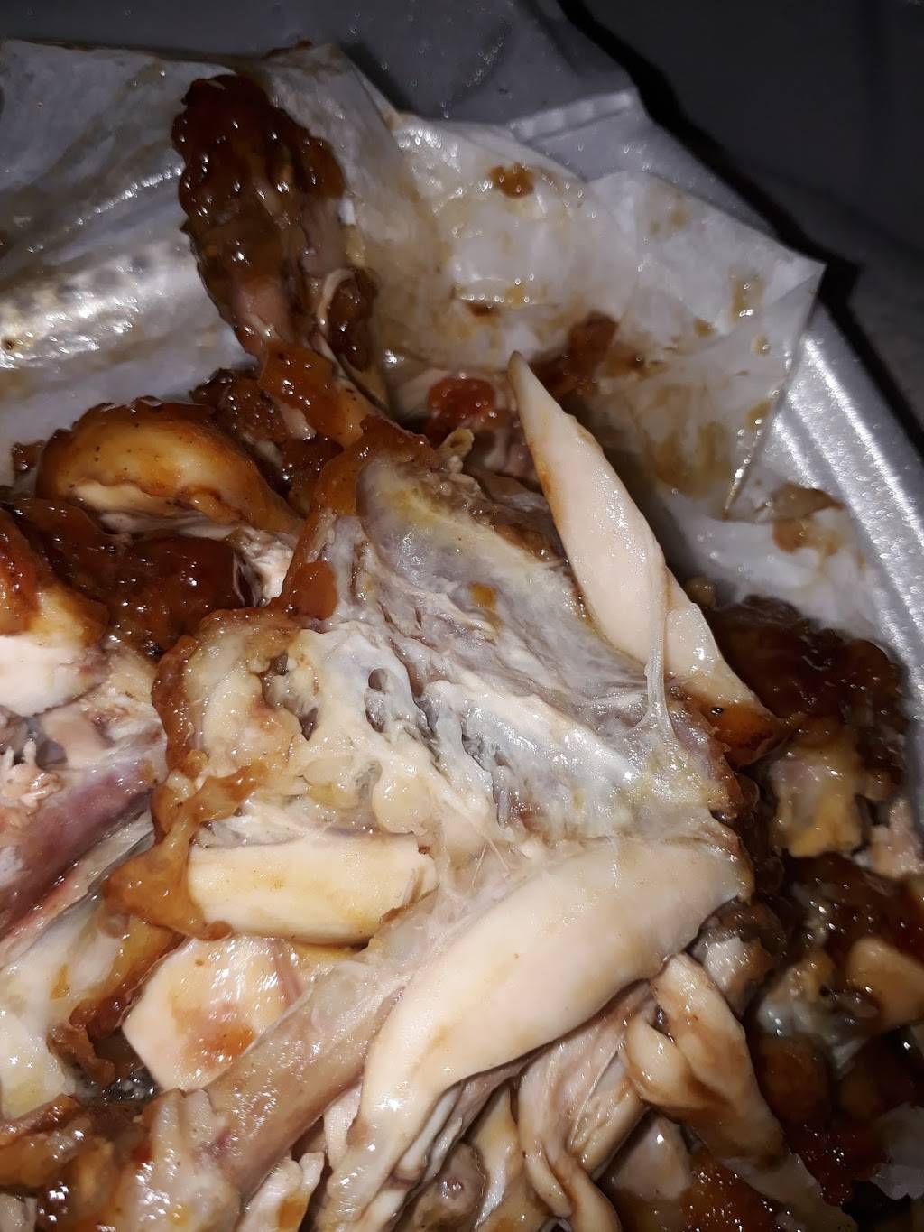 Wings Things N More | restaurant | 744 Frederick Rd, Catonsville, MD 21228, USA | 4107473900 OR +1 410-747-3900