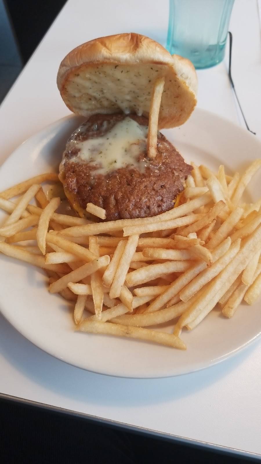 Steak n Shake | restaurant | 1331 Roberts Branch Pkwy, Columbia, SC 29203, USA | 8036913029 OR +1 803-691-3029