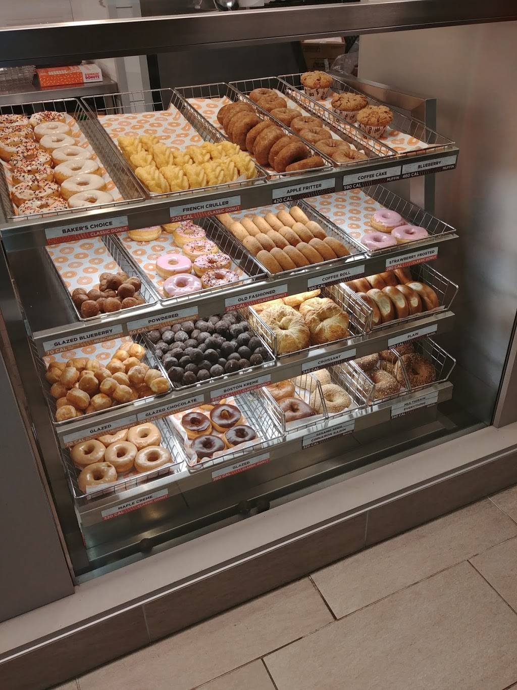 Dunkin’ | restaurant | 10029 San Pedro Ave, San Antonio, TX 78216, USA | 2105921275 OR +1 210-592-1275