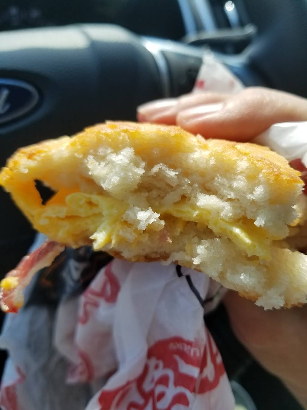 Hardees | restaurant | 205 W NC-55, Mt Olive, NC 28365, USA | 9196352496 OR +1 919-635-2496